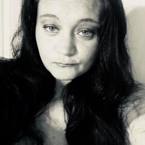 Meet your Posher, Krystal